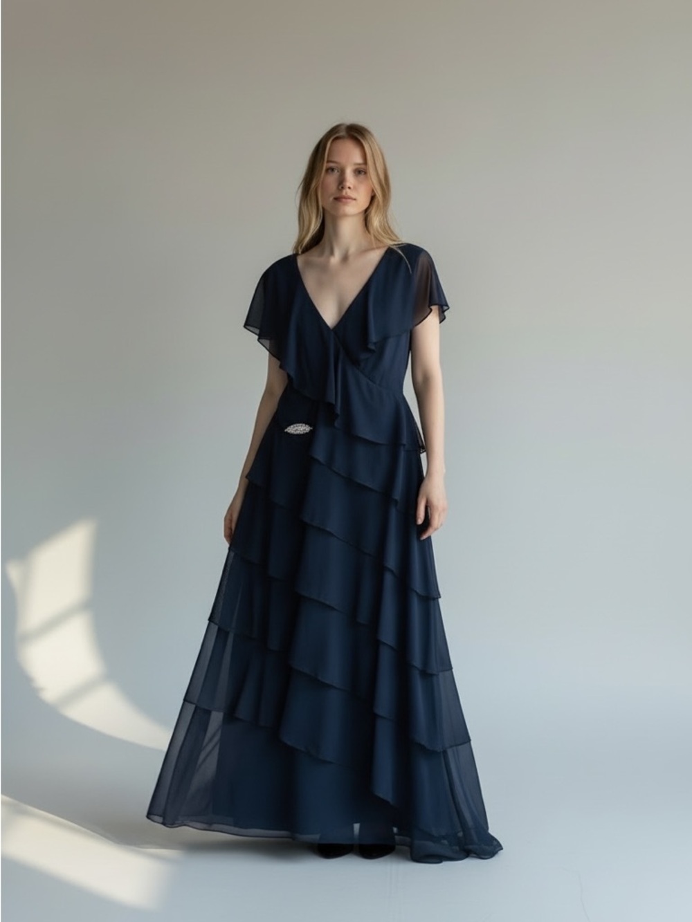 Jessica Howard Navy Tiered V-Neck Chiffon Evening Gown